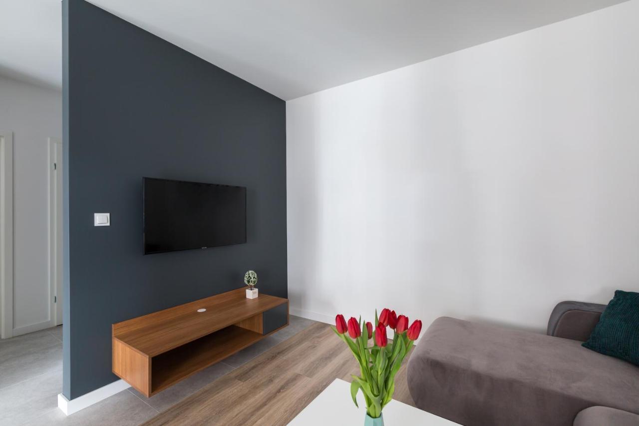 Luksusowy Apartament Przy Targach Poznań Buitenkant foto